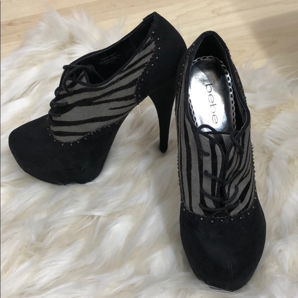 Brand new BEBE booties size 8
